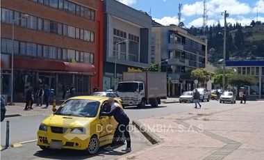 OFICINA PISO 3 EN VENTA O ARRIENDO EN SOGAMOSO - BOYAC