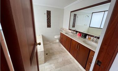 SE VENDE APARTAMENTO DUPLEX EN EL POBLADO