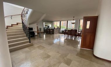 SE VENDE APARTAMENTO DUPLEX EN EL POBLADO