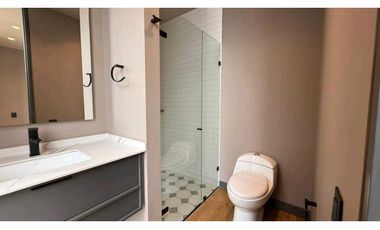Arriendo Apto Nuevo Castropol Medellìn