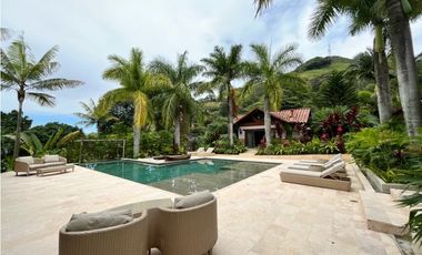 SE VENDE FINCA EN COPACABANA