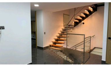 Arriendo Casa Loma del Esmeraldal Envigado