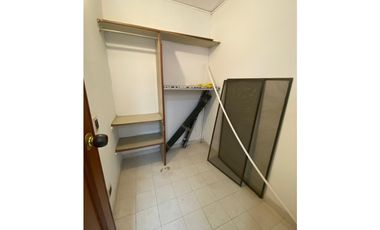 SE ARRIENDA APARTAMENTO EN LA FLORA