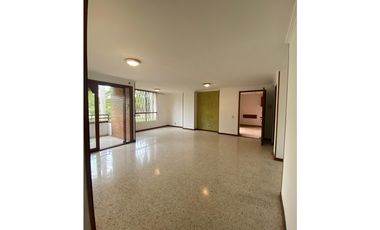 SE ARRIENDA APARTAMENTO EN LA FLORA