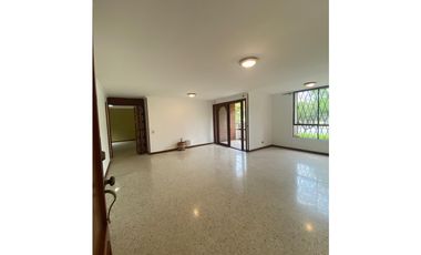 SE ARRIENDA APARTAMENTO EN LA FLORA