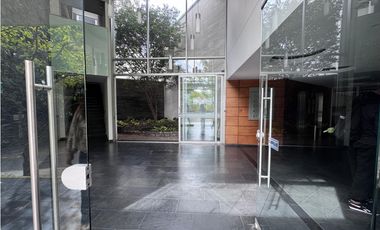 Oficina con excelente ubicación