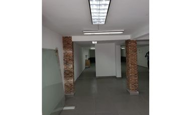 Bodega en arriendo en Medellín, Antioquia.