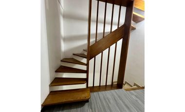 ARRIENDO HERMOSA Y AMPLIA CASA SEMICAMPESTRE EN ENVIGADO /CAMINO VERDE