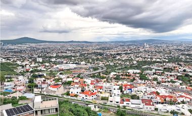 DEPARTAMENTO AMUEBLADO PISO 8 EN RENTA EN MIRA DIAMANTE QUERETARO GEH