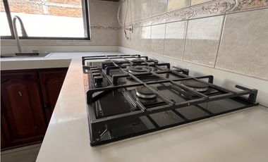 Venta de Casa, Cuenca, Sector Unidad Nacional, 304 m²