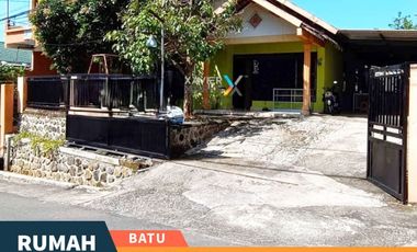 Rumah Klasik Negotiable di Beji Junrejo Kota Batu Dekat Wisata