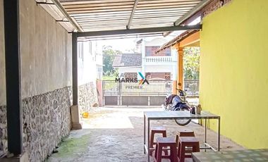 Rumah Klasik Negotiable di Beji Junrejo Kota Batu Dekat Wisata