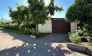 Casa en Venta en Comunidad Mario Montucci Condominio Cerrado