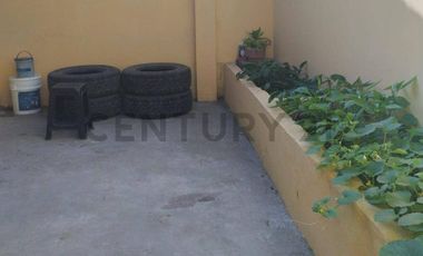 EN VENTA – Casa de una planta en Ciudadela La Pradera, Manta