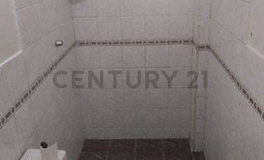 EN VENTA – Casa de una planta en Ciudadela La Pradera, Manta