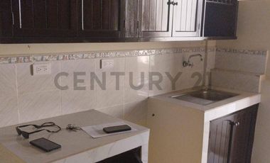 EN VENTA – Casa de una planta en Ciudadela La Pradera, Manta