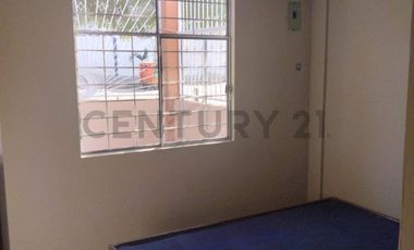 EN VENTA – Casa de una planta en Ciudadela La Pradera, Manta