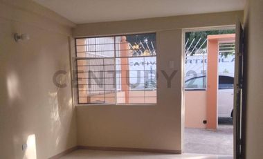 EN VENTA – Casa de una planta en Ciudadela La Pradera, Manta