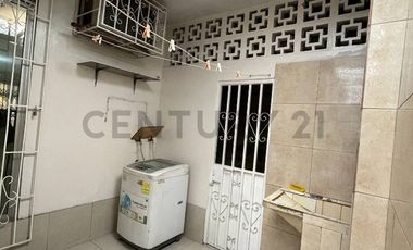 Casa en venta al norte de Guayaquil, IETEL DCast