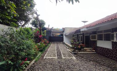 Rumah komersil pinggir jalan raya Tajur wangun