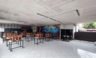 Rumah komersil pinggir jalan raya Tajur wangun