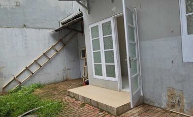 DISEWAKAN RUMAH 2 LANTAI DI KOTA WISATA CIBUBUR