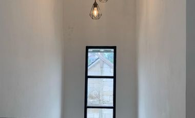 Rumah 2 lantai investasi jangka panjang lokasi strategis dipusat kota