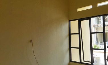 Rumah 2 lantai investasi jangka panjang lokasi strategis dipusat kota