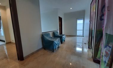 Crystal Golf Citraland Surabaya