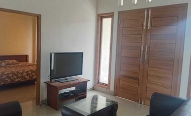 Rumah kece 2 lantai yang siap jadi tempat healing tiap hari.