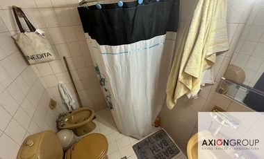 OPORTUNIDAD Casa en venta de 4 dormitorios c/ cochera en Berisso