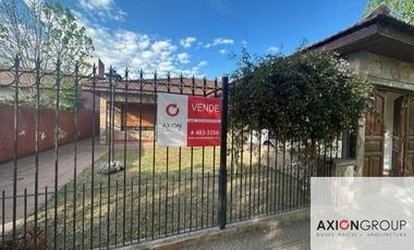 OPORTUNIDAD Casa en venta de 4 dormitorios c/ cochera en Berisso