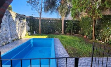 Casa en venta en Avellaneda Este
