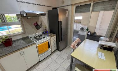 Venta Monte Grande Barrio Mirasoles Casa de 2 dormitorios quincho y piscina