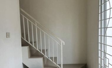 Rumah murah pinggir jalan akses masuk 2 mobil