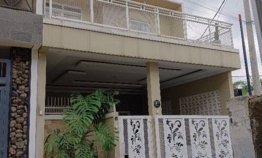 Rumah murah pinggir jalan akses masuk 2 mobil