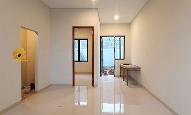 JAP064 New Townhouse 2 Lt Modern Minimalis di Jagakarsa, Jakarta