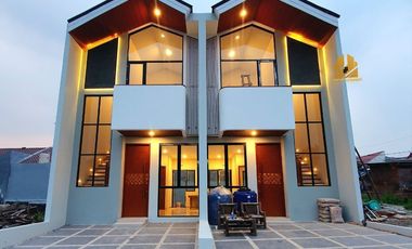 JAP064 New Townhouse 2 Lt Modern Minimalis di Jagakarsa, Jakarta