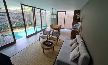 Tropical Modern Villa hanya 1 km ke Pererenan Beach, Canggu, Bali