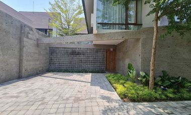 Tropical Modern Villa hanya 1 km ke Pererenan Beach, Canggu, Bali