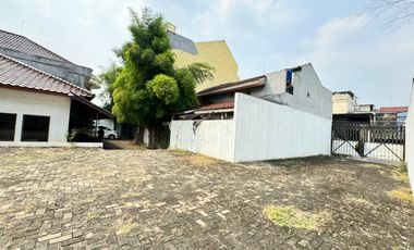 Disewa Ruang Usaha di Kemang Timur - Jakarta Selatan