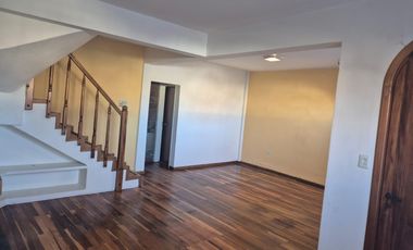 Centricos Casa y Salón en VENTA en General Roca, Río Negro