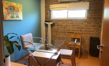 Centricos Casa y Salón en VENTA en General Roca, Río Negro