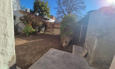 Centricos Casa y Salón en VENTA en General Roca, Río Negro