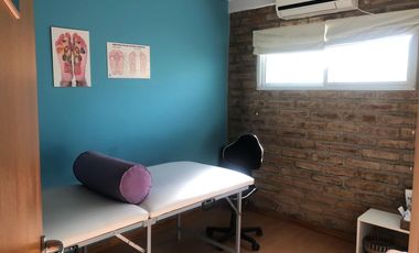 Centricos Casa y Salón en VENTA en General Roca, Río Negro