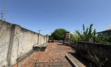 LOTE PROPIO: 8,66 X 27 - EXCELENTE OPORTUNIDAD !