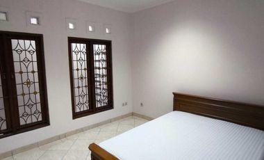 Disewakan rumah super strategis cipete