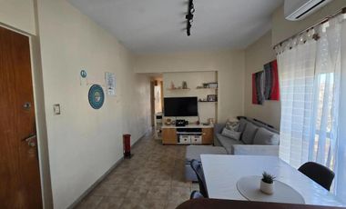 Departamento en venta - 2 Dormitorios 1 Baño - Villa Santa Rita