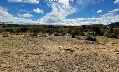 Terreno en venta para desarrollo comercial - 3.532m2 - Lomas del Rey