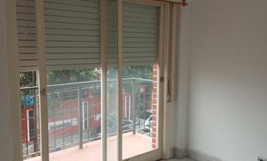 Departamento - Villa Ballester 3 amb Cocina completa - Balcon - Luminoso